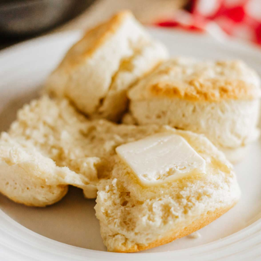 2-Ingredient Whipping Cream Biscuit Recipe: Easy Homemade Cream Biscuits